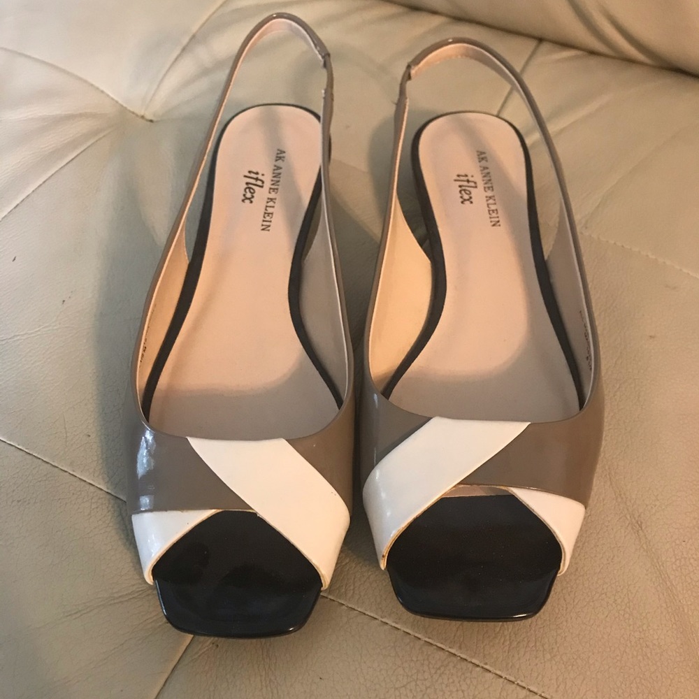 Anne Klein I-flex shoes
